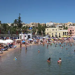 Modern 3 Bedroom In Central Appartement Sliema